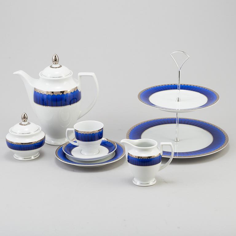 A set of 93 p, tableware. "Christineholm" or "Marianne Royal Blue", Millennium, design Sigvard Bernadotte, 21th century.
