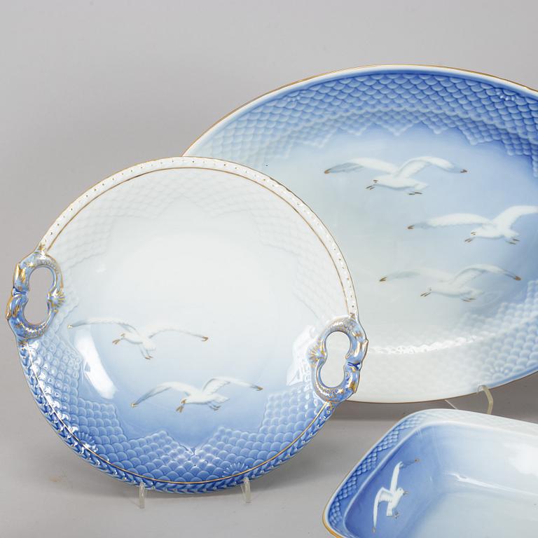 A party 'Blå Måsen' part coffee and dinner porcelain service, Denmark, second half of the 20th century (52 pieces).