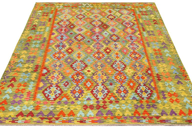 Matta, Kelim, ca. 351 x 256 cm.