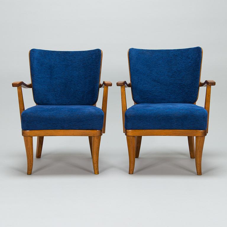 Einari Kyöstilä, karmstolar, ett par, Oy Stockmann Ab, Kervo Snickerifabrik, 1940-tal.