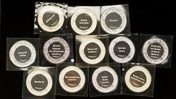 MEDALJER, ca 143 st, sterlingsilver, Franklin Mint, 1900-talets fjärde kvartal. Total vikt ca 6200 gram.