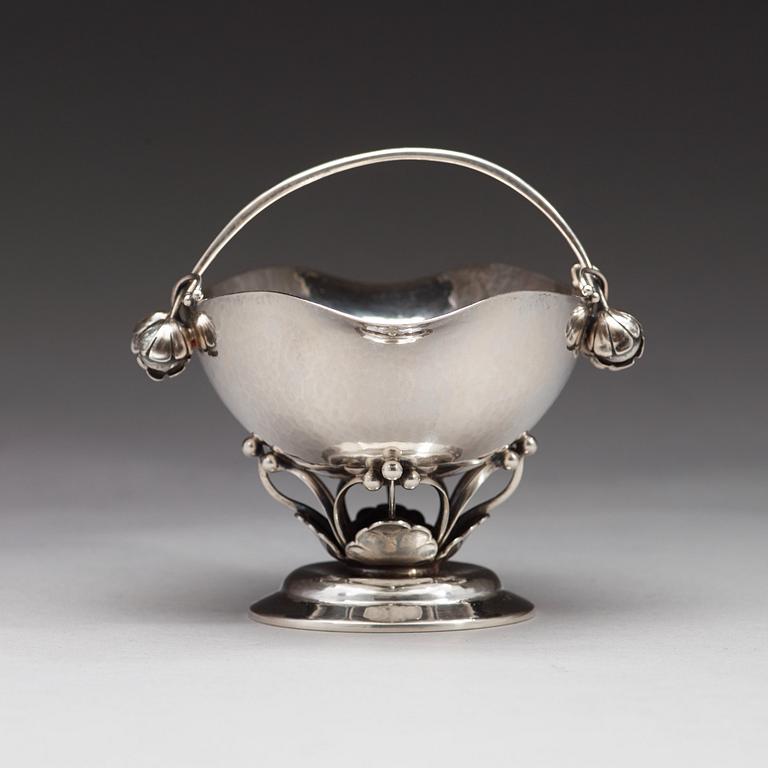 Georg Jensen, a sterling silver bowl, Copenhagen 1919-1927, design o 235B.