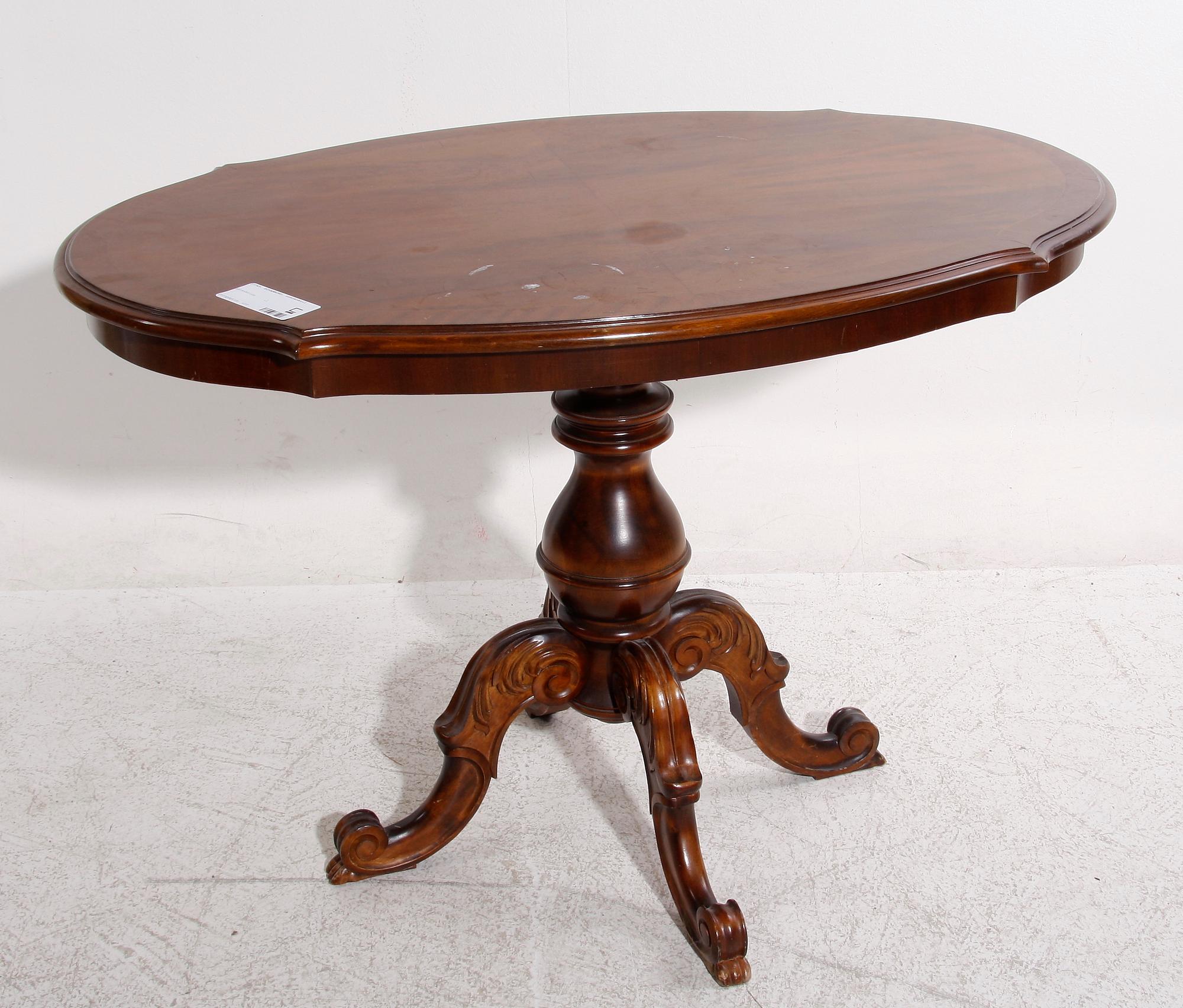 DIVANBORD, rokokostil.