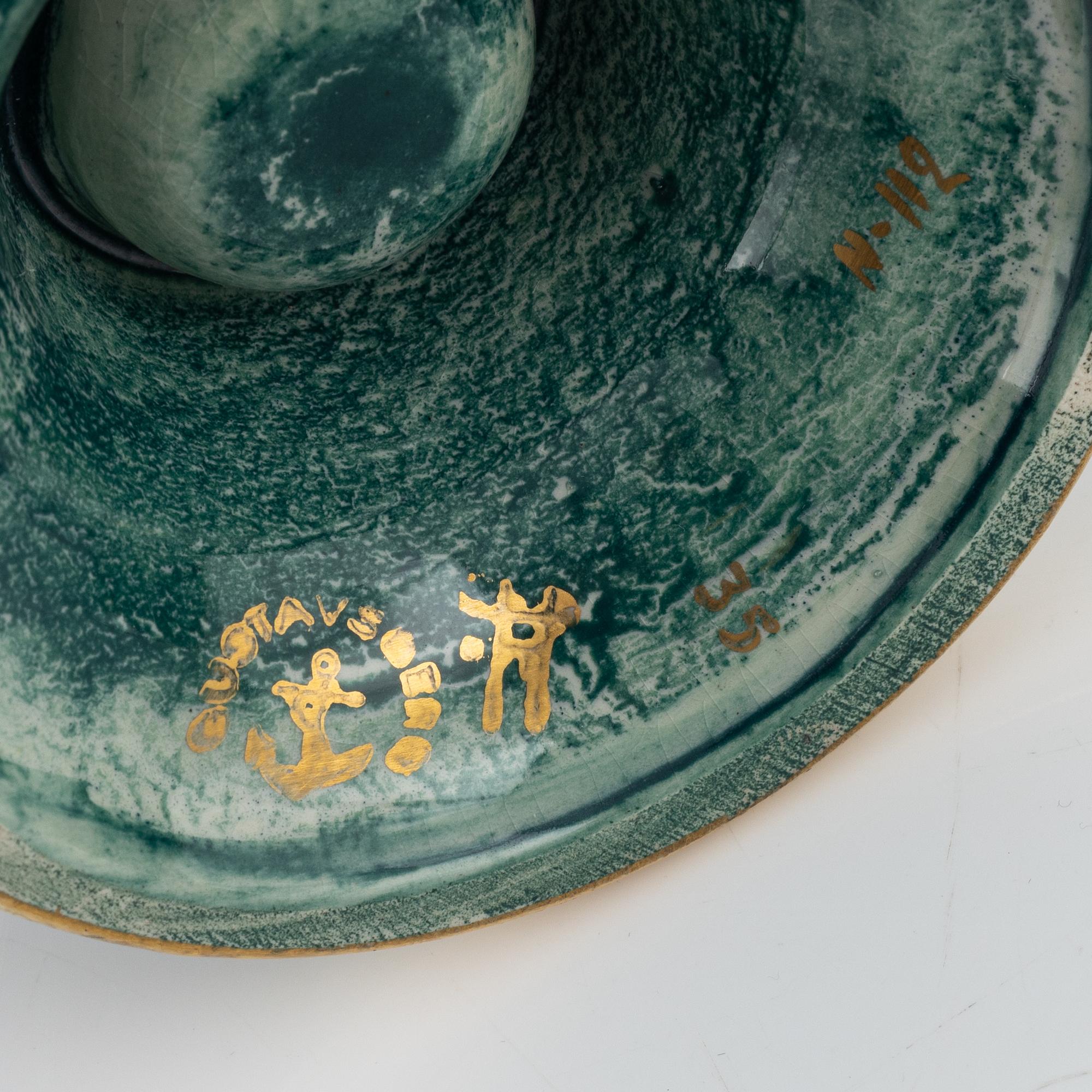 Josef Ekberg, skål och ljusstake, flintgods, Gustavsberg, 1920/1930-tal.