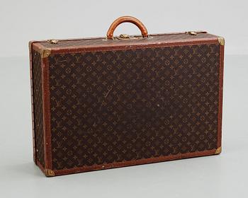 A monogram canvas suitcase by Louis Vuitton, "Le Loziné".