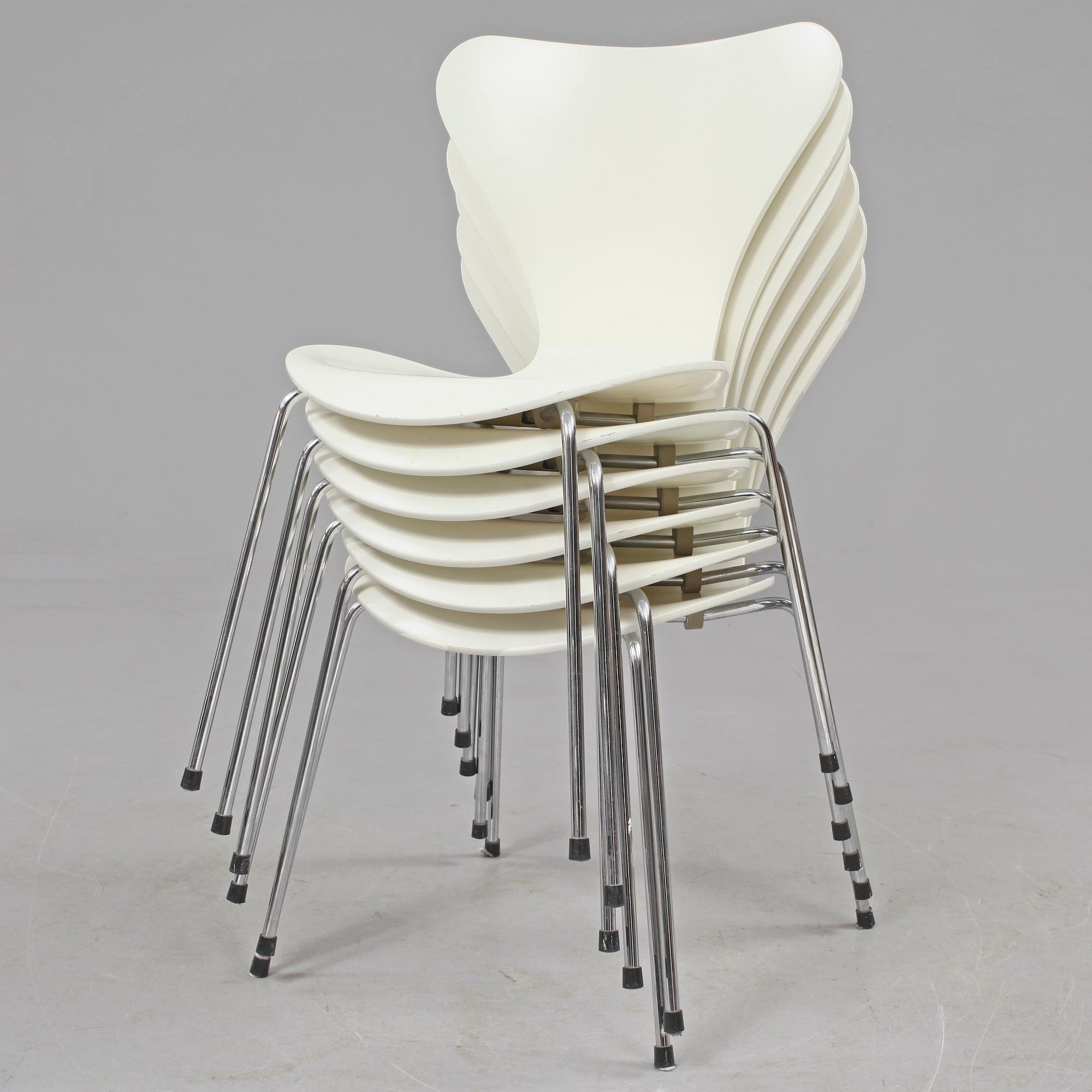 STOLAR, 6 st "Sjuan", Arne Jacobsen, Fritz Hansen, 1900-talets andra hälft.