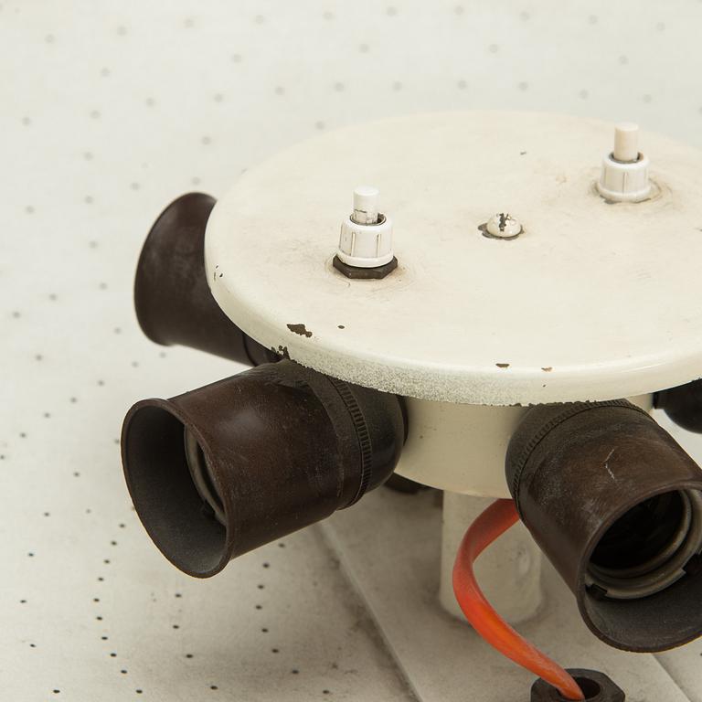 Paavo Tynell, A mid-20th century floor lamp model 9640, Taito Oy, Finland.