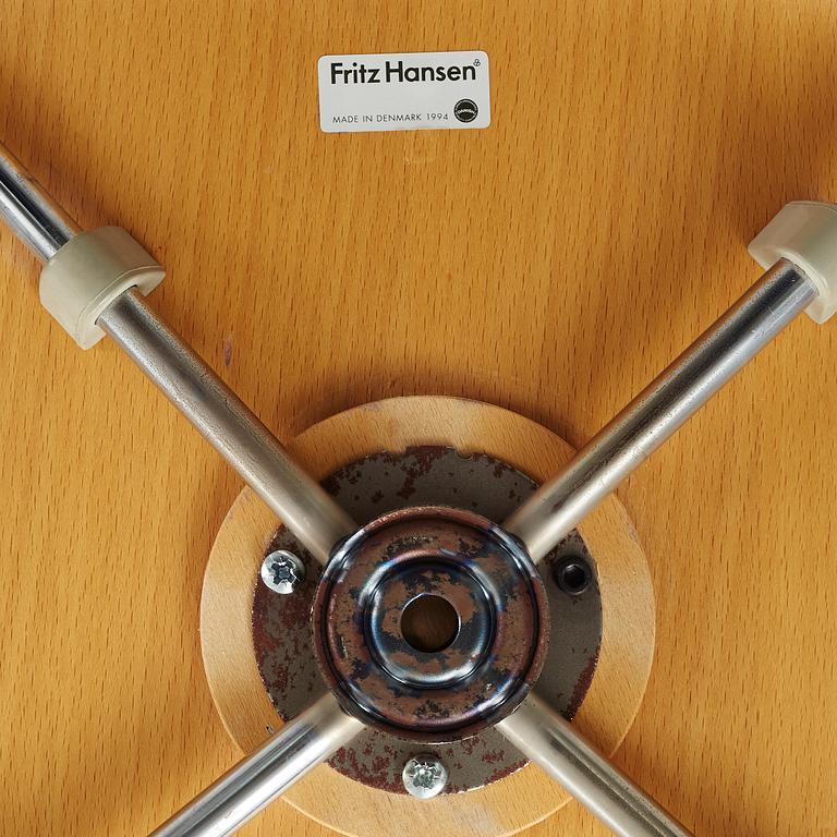 Arne Jacobsen, stolar, 6 st, "Sjuan", Fritz Hansen, Danmark.