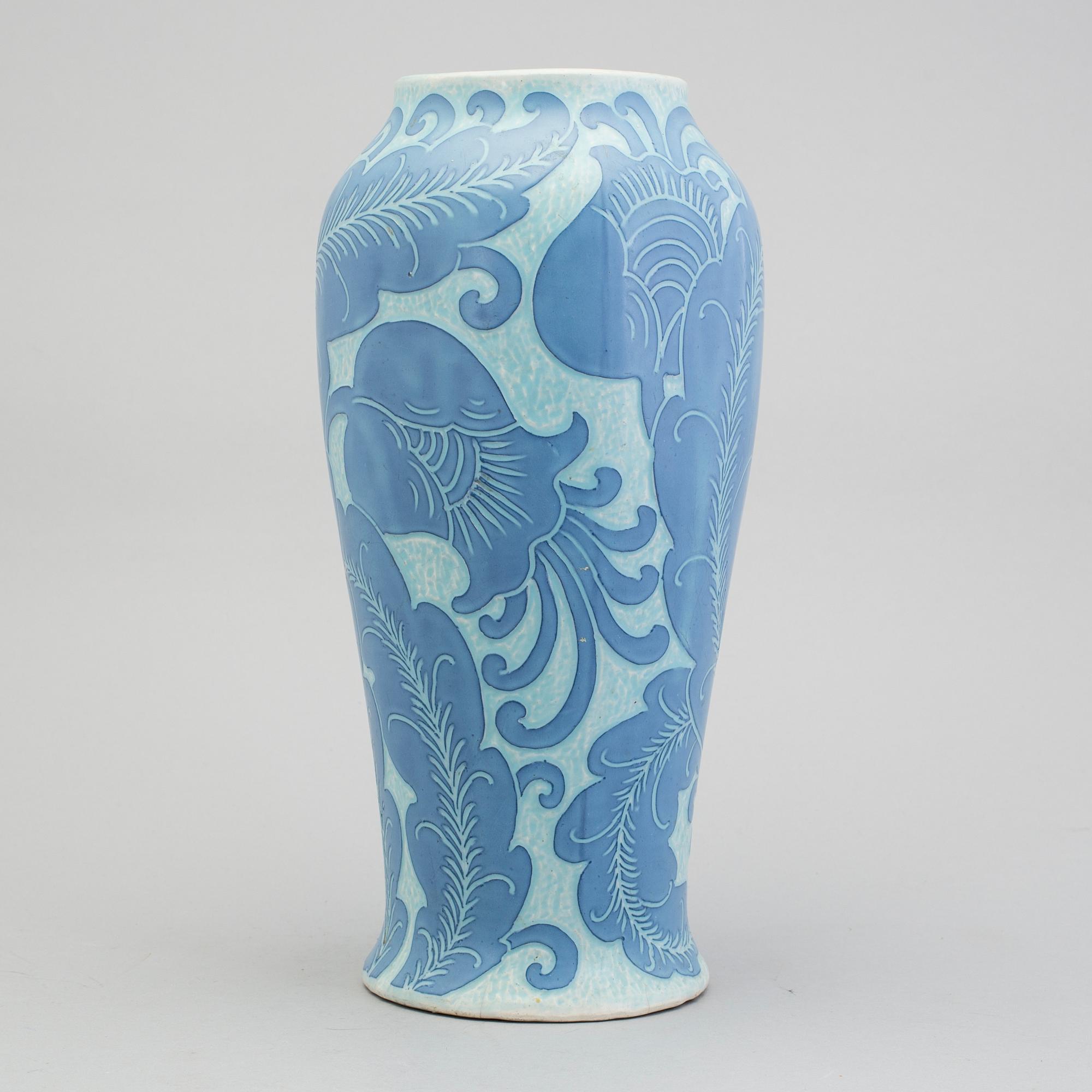 A Josef Ekberg vase for Gustavsberg 1918. - Bukowskis