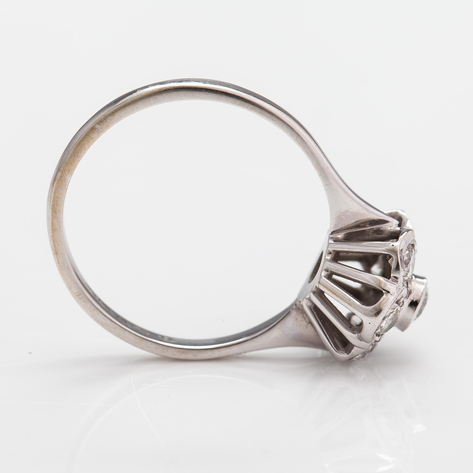 An 18K white gold ring with diamonds ca. 0.54 ct in total according to engraving. Finnish import marks.