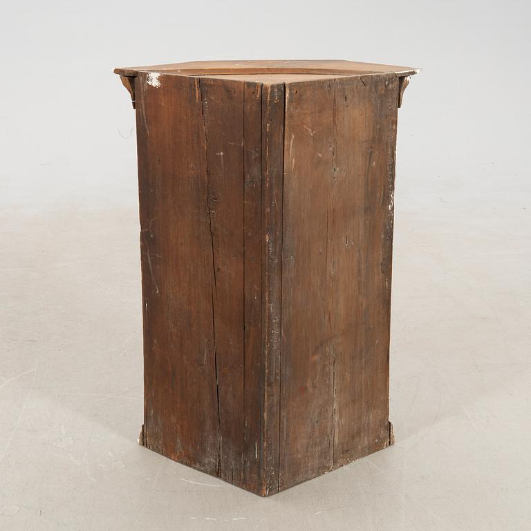 Corner hanging cabinet dated 1798.