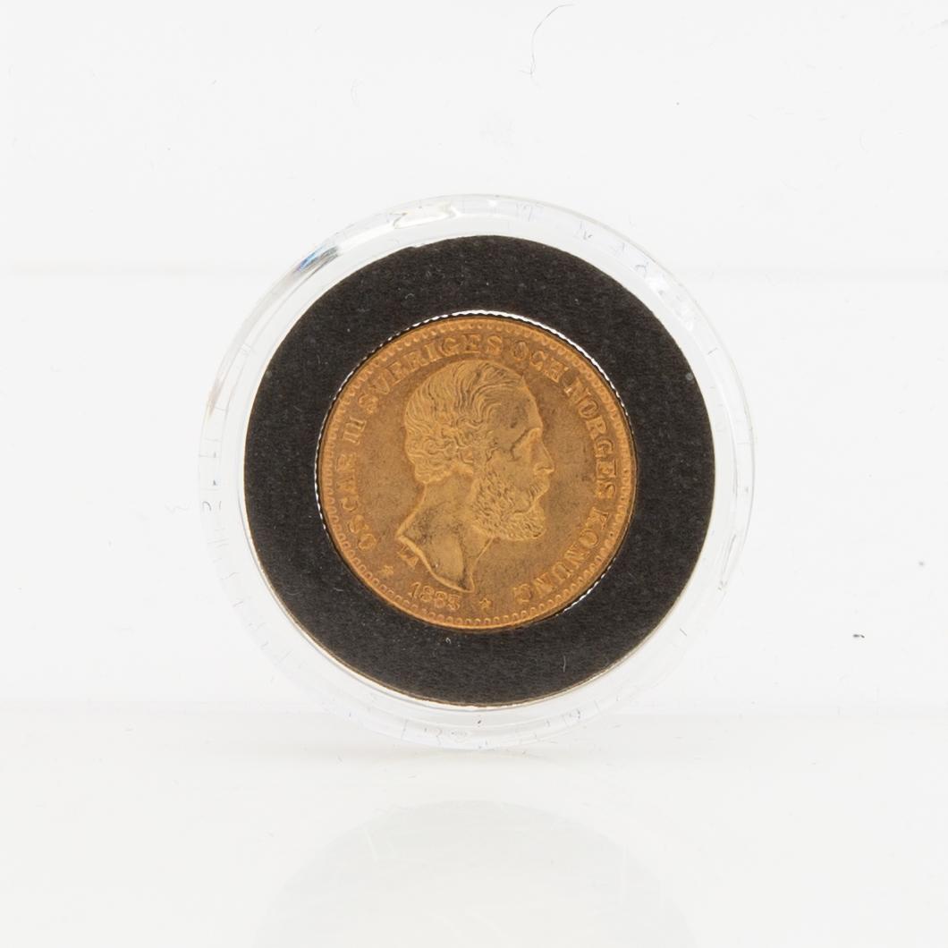 Guldmynt Sverige, Oscar II 10 kr, 1883, stort LA utan punkter.