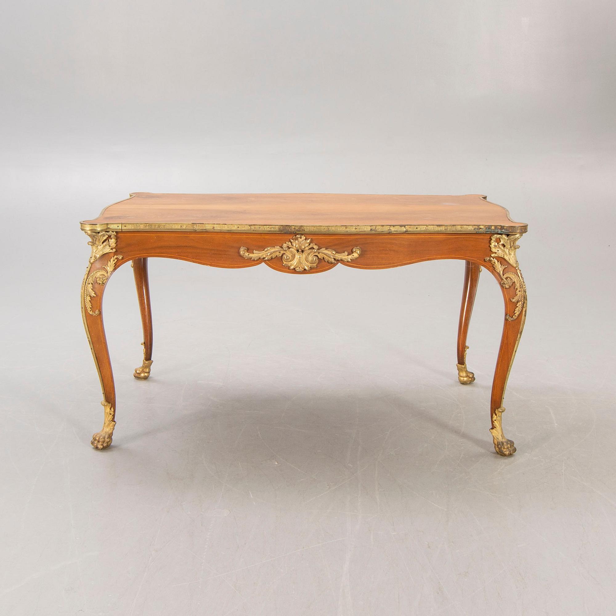 Bord, Rokoko-stil, 1900-talets mitt.
