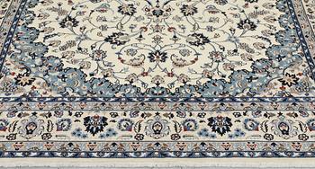 Carpet, Nain, part silk, 292 x 177 cm.