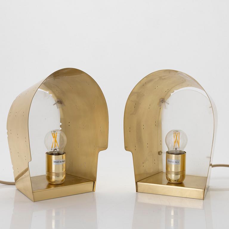 Paavo Tynell, Wall lights, a pair, model "9464", Gubi, 2000s.