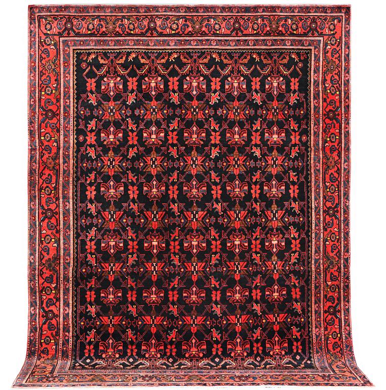 A Borujerd carpet, c. 300 x 225 cm.
