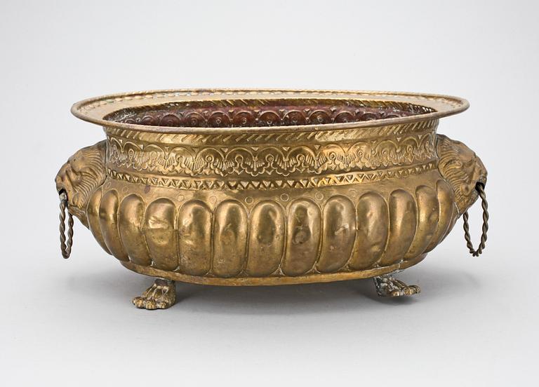 YTTERFODER, mässing, omkring år 1900.