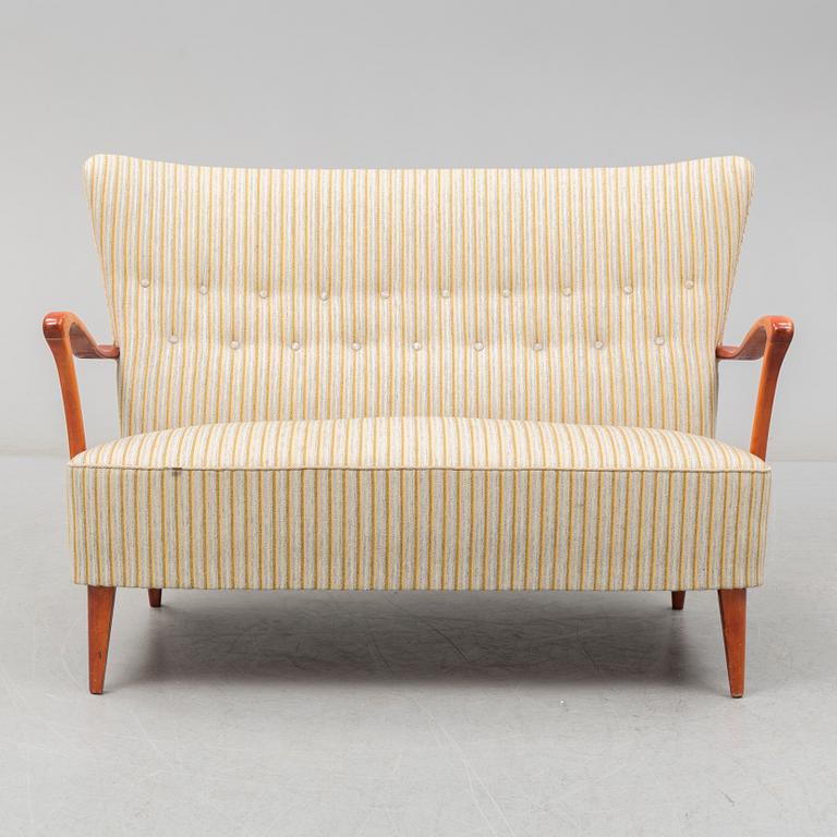 SOFFA SAMT FÅTÖLJER, ett par, 1940-/50-tal.