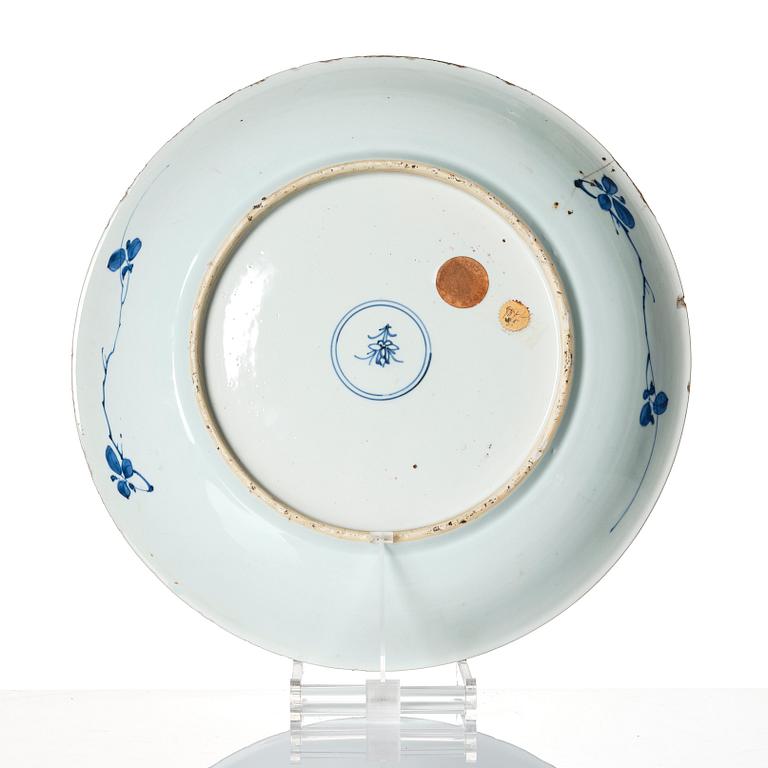A blue and white 'lotus' dish, Qing dynasty, Kangxi (1662-1722).