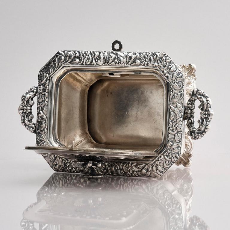 Gustaf Möllenborg, sockerskrin, silver, Stockholm 1840. Nyrokoko.