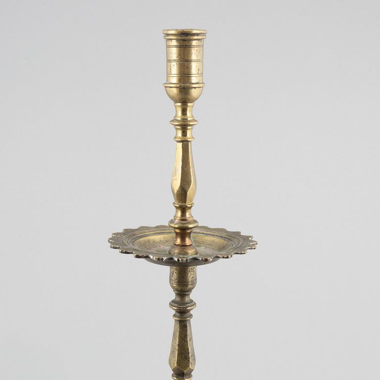 Golvljusstake, barockstil, omkring år 1900.