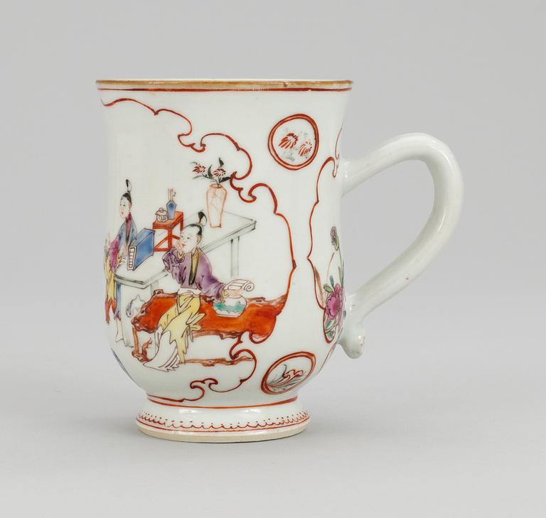 A famille rose jug, Qing dynasty, Qianlong (1736-95).