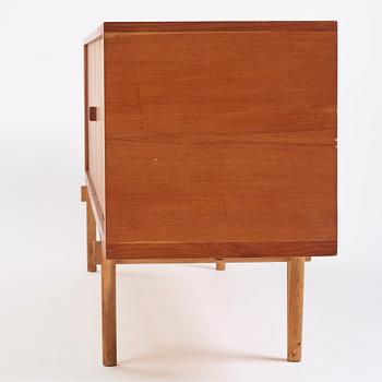 Hans J. Wegner, a teak 'RY-25' sideboard, RY-Møbler, Denmark 1950s-1960s.