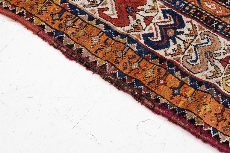 Rug, Genje, late 19th century, approx. 320 x 160 cm.