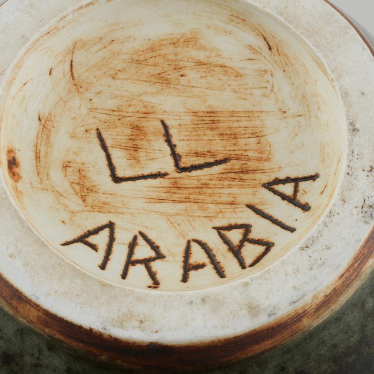 VAS, stengods, Liisa Hallamaa (Larsen), Arabia, 1900-talets andra hälft.