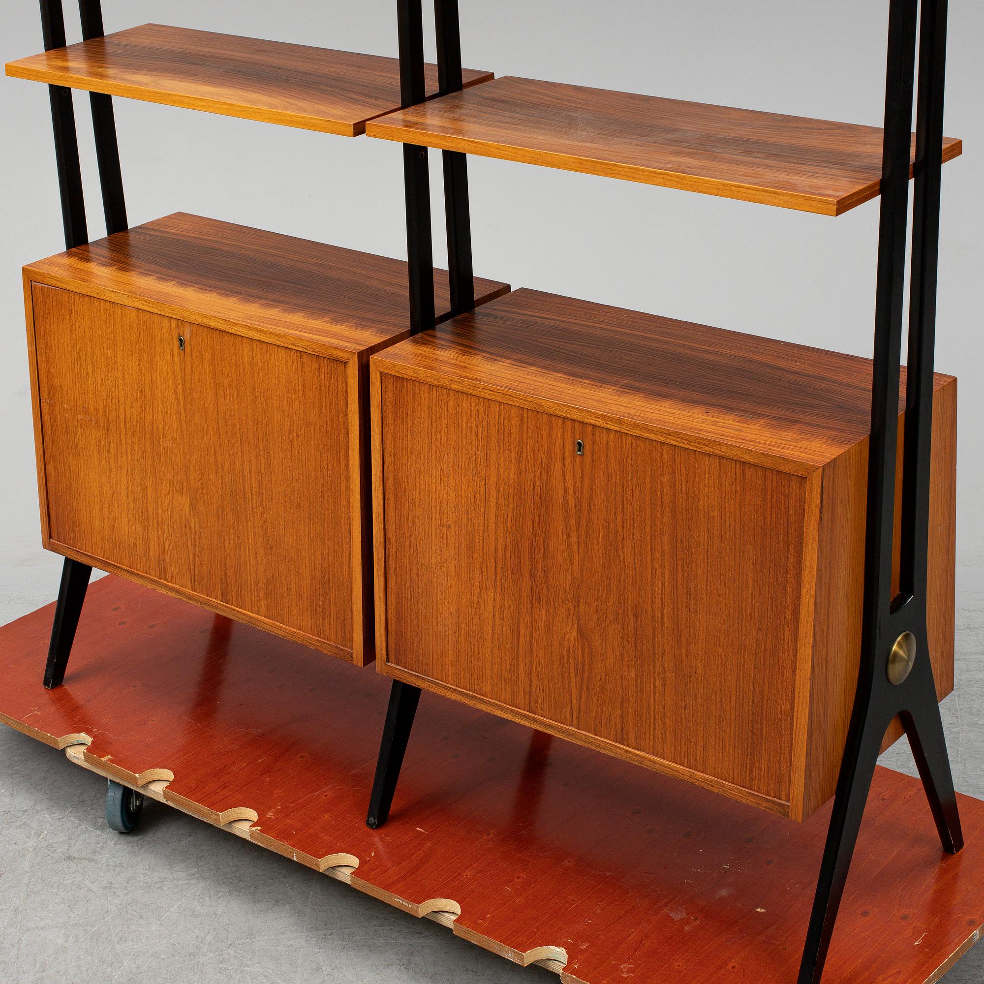 A 1950s-60s bookshelf.
