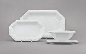 MATSERVIS, 41 delar, porslin, "Classic", 1900-tal.