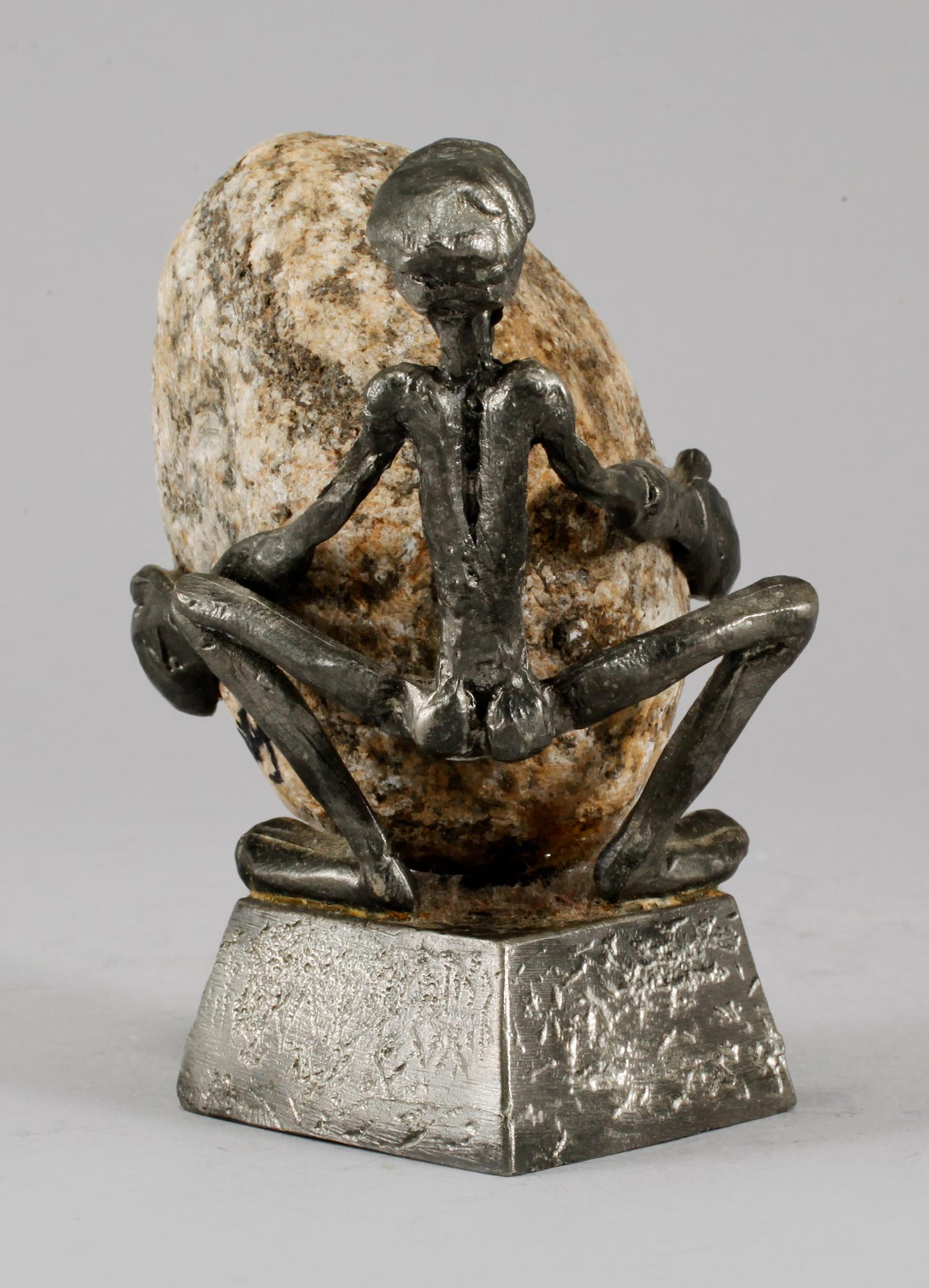 HENRY GUSTAFSSON, skulptur, tenn och sten, "Lyftet", signerad.