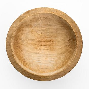 Artek design, a mid-20th-century '401' bowl/chopping bowl for Normark Finnmade, retailer  Artek.
