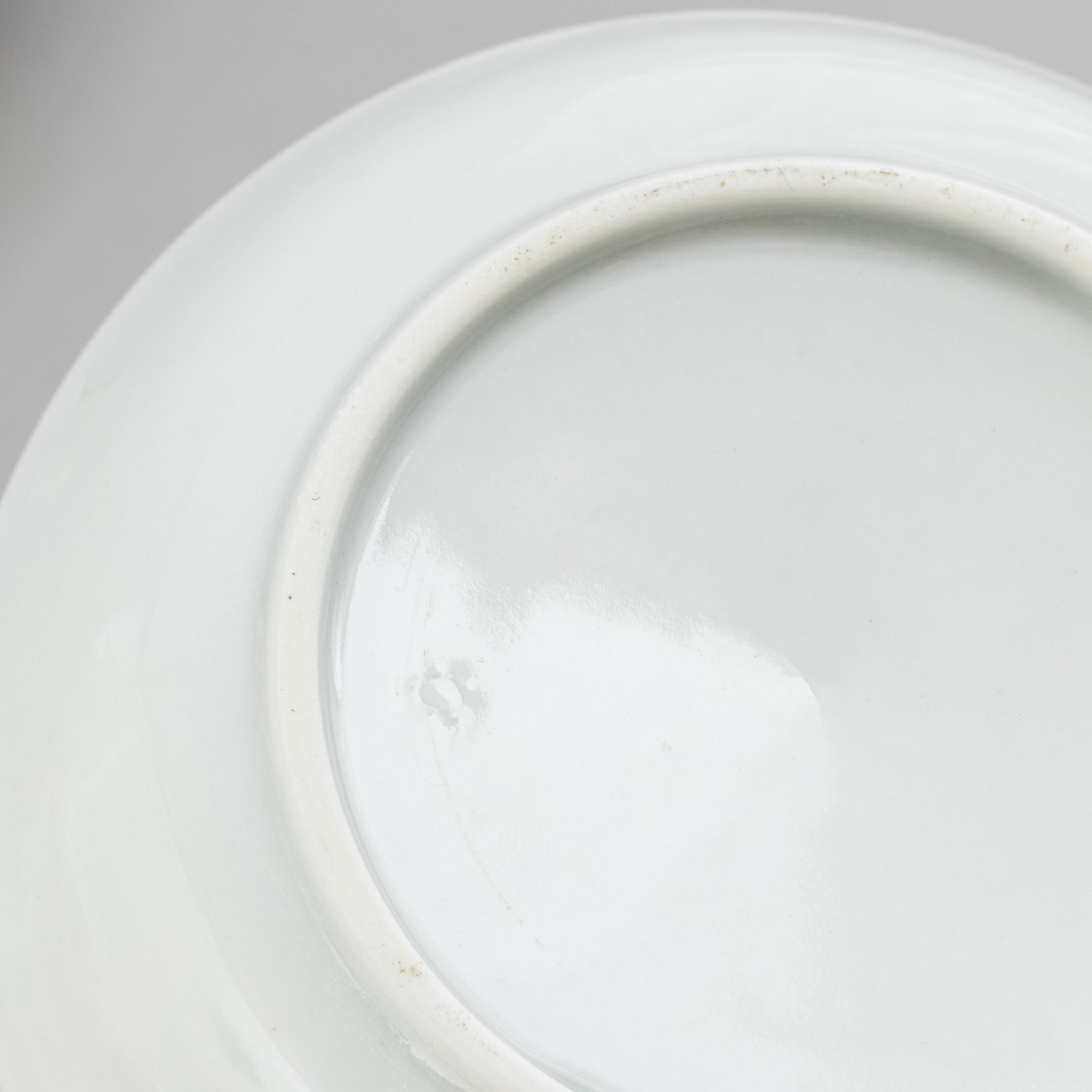 Service pieces, 46 pieces, porcelain, Samson, Paris,  France, 19th century.