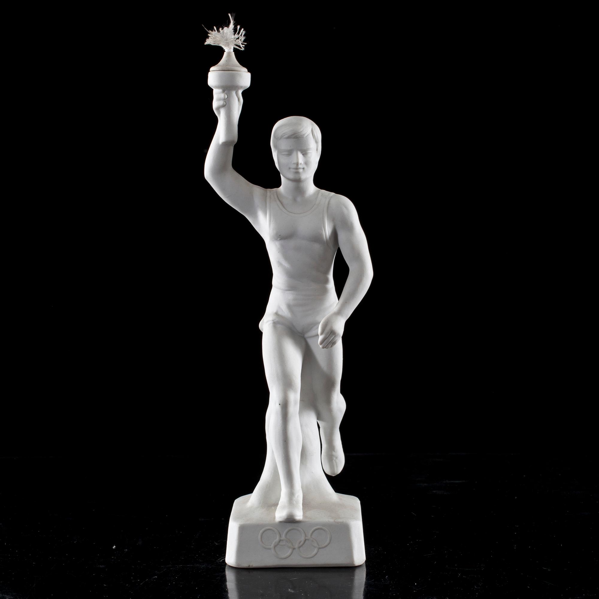 FIGURIINI / SOIHDUNKANTAJA, biskvii, Olympialaiset 1936, Berliini.