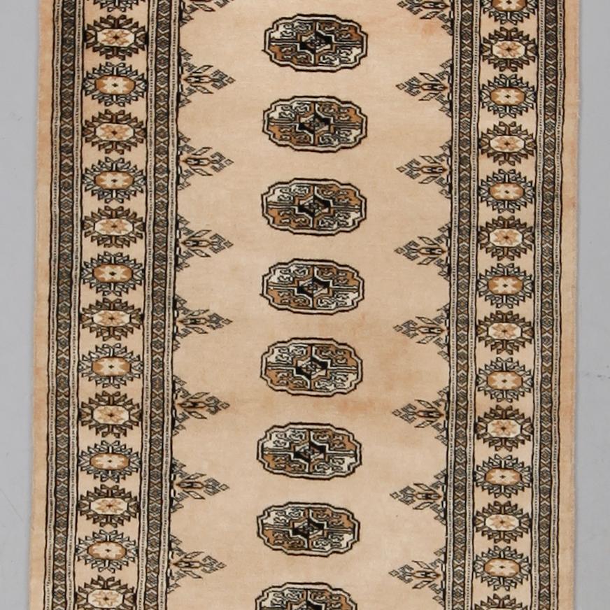 MATTA, Karachi, ca 291 x 78 cm.
