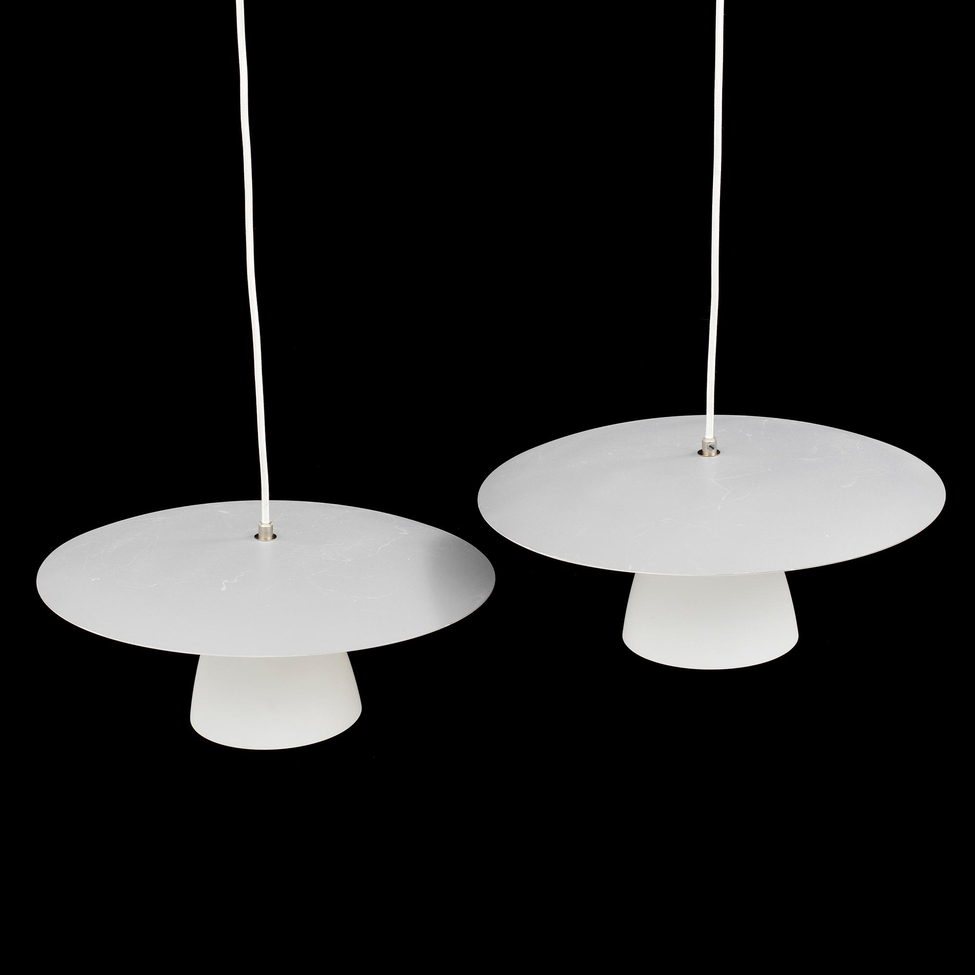OLLE ANDERSSON, ett par, taklampor, Luxo Boréns, 2000-tal.