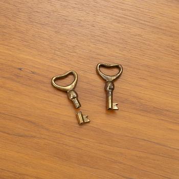 Josef Frank, a model "736" dressing table/writing desk, Firma Svenskt Tenn, before 1985.