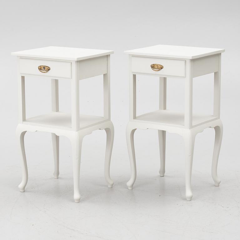 A pair of bedside tables, first half of the 20th century.