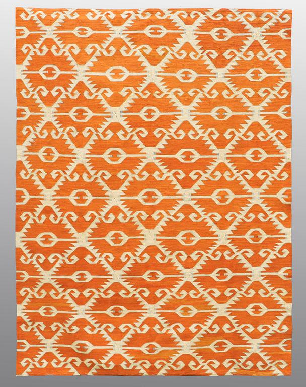 MATTA, flat weave, ca 236  x 175 cm.