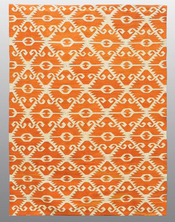 A CARPET, FLAT WEAVE, ca 236  x 175 cm.