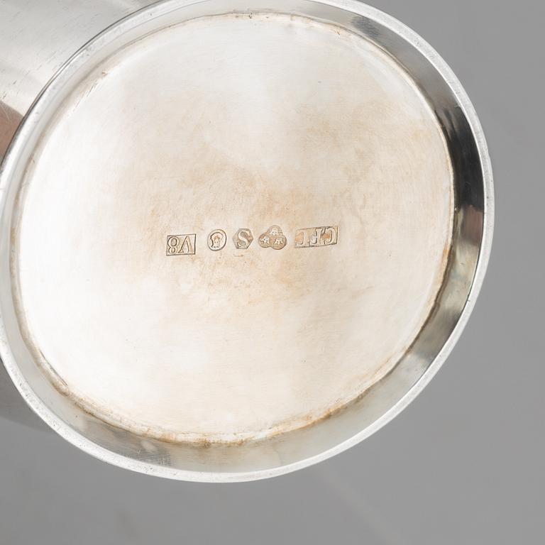 A Swedish silver coffee service, marks of Carl Fredrik Carlman, Stockholm 1945-1947.