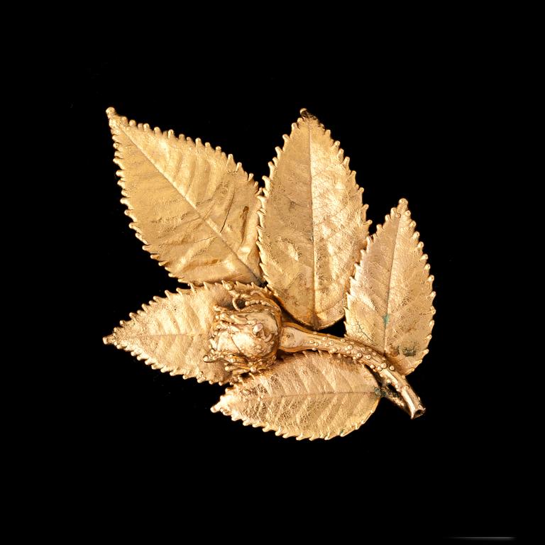 BROSCH, förgyllt sterlingsilver, "Flora Danica", Danmark, 1900-talets sista kvartal. Vikt ca 16.g.