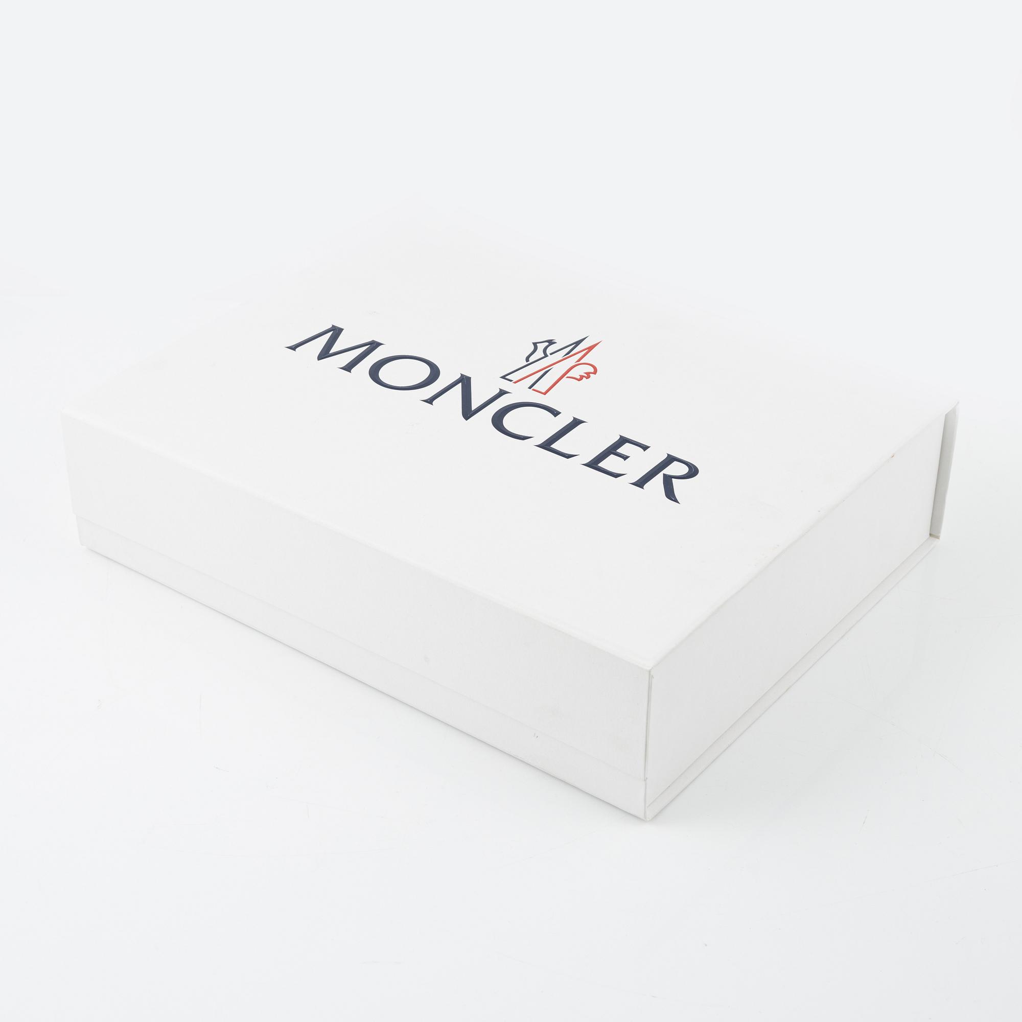 Moncler, collar, 'Sciarpa'.