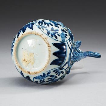 A blue and white wine jar, Ming dynasty, Wanli (1572-1620).