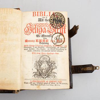 Baroque bookbinding. Provenance: De Geer / Finspong , Nils Gyldenstolpe, Thore Virgin.