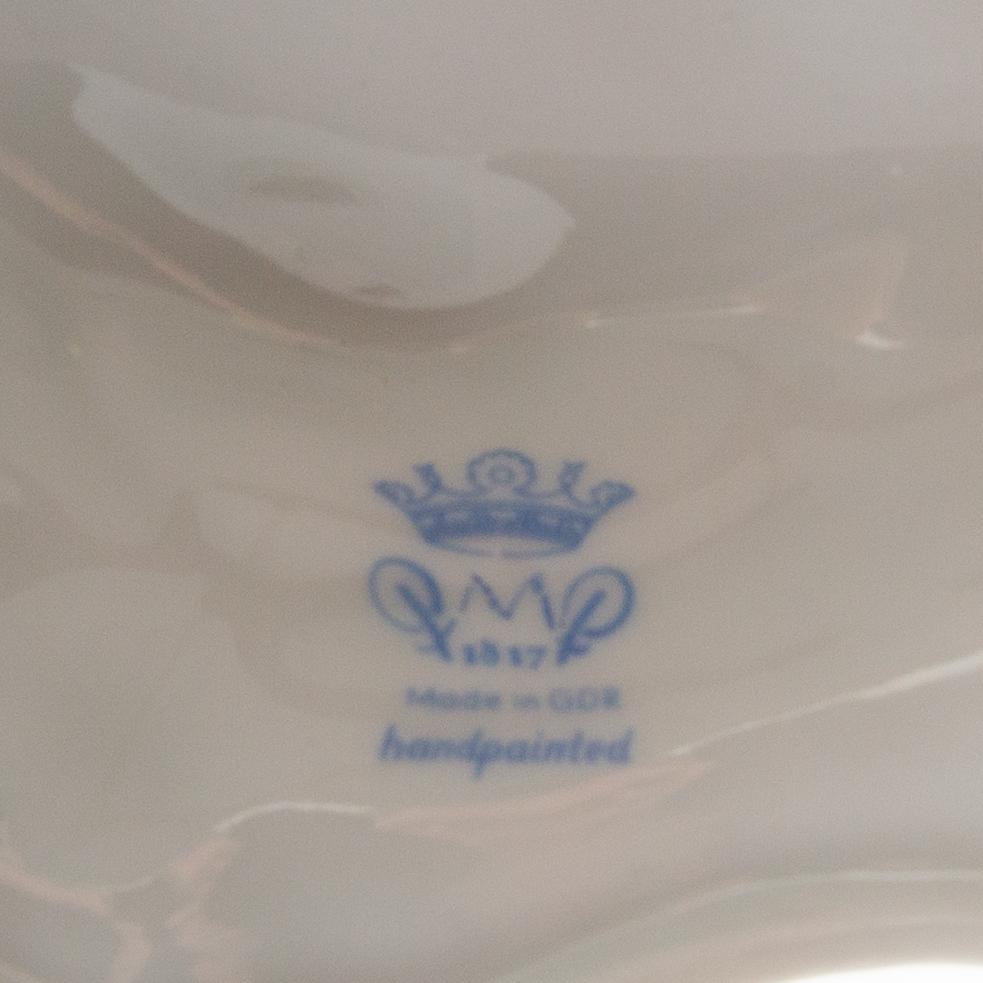 Bordslampa Rokoko-stil PlaueTyskland 1900-talets mitt porslin.