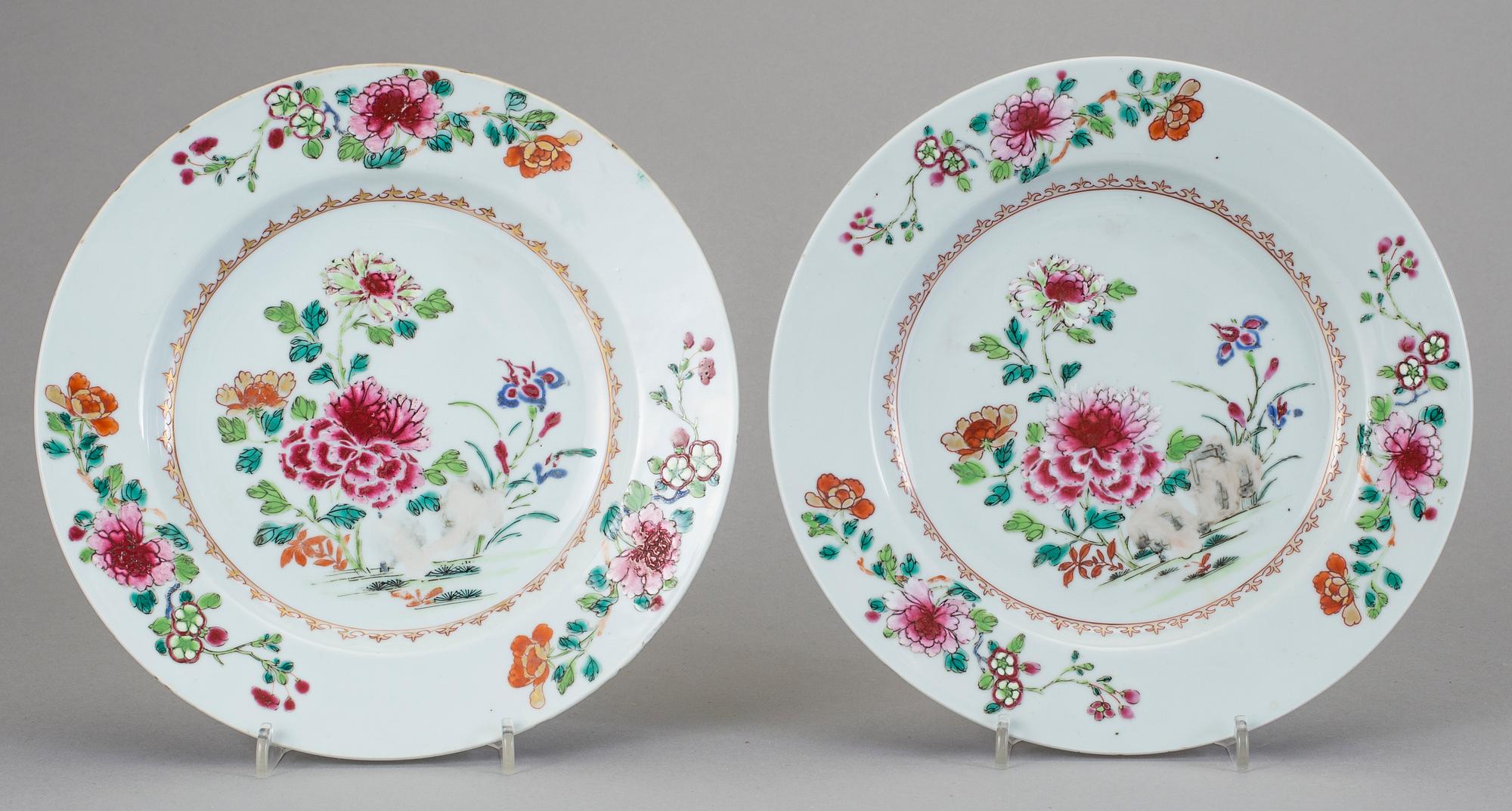 TALLRIKAR, 2+1+1, porslin, Kina, Qianlong (1736-95).
