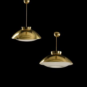 LISA JOHANSSON-PAPE, A PAIR OF BRASS PENDANT LAMPS. Model 61-368, Stockmann, Orno.