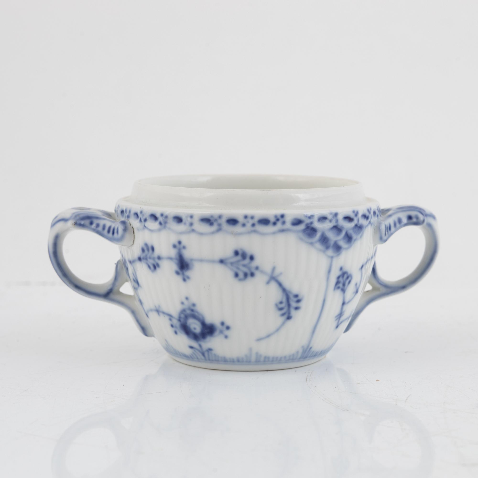 Coffee service, 30 pieces, porcelain, "Musselmalet", half-lace, Royal Copenhagen,